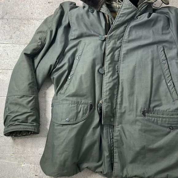 Vintage Military Faux Fur Hooded Cold Weather Parka Jacket - Picture 2 of 9